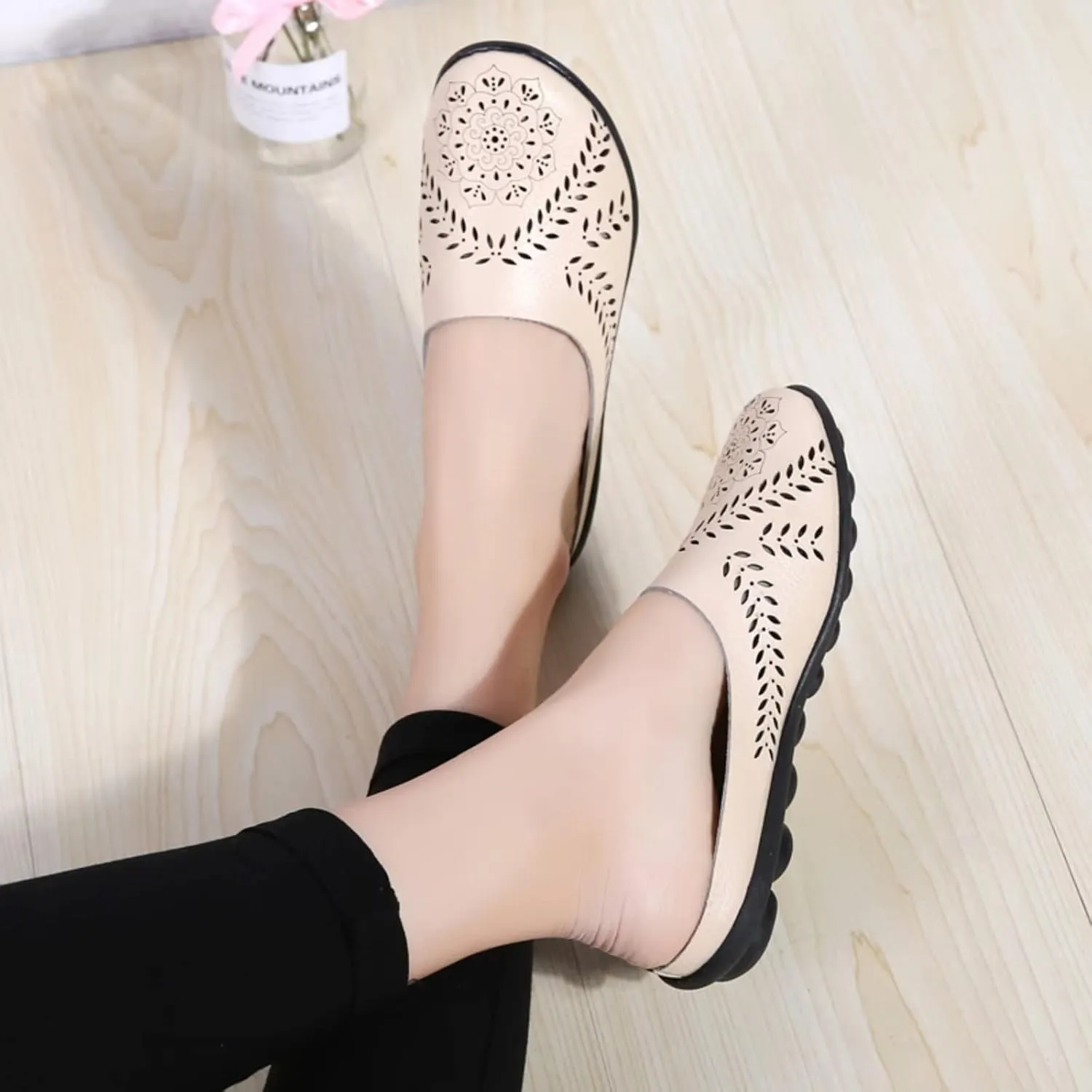 2024 Women's Hollowed Out Casual Fashion Flat Mules