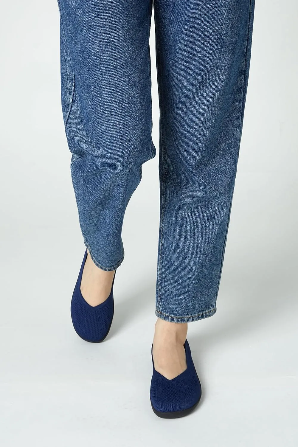 Arromic Women Flats Comfortale V-Cut Flat Shoes for Women Ballet Flats Wide Toe Box