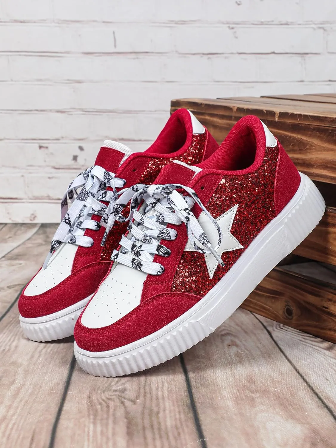 Canvas Glitter Y2K Retro Star Sneakers Comfortable Rubber Sole Shoes for Women Holiday Travel Daily Wear Matching Couple Outfit Aesthetic Star Skate Style