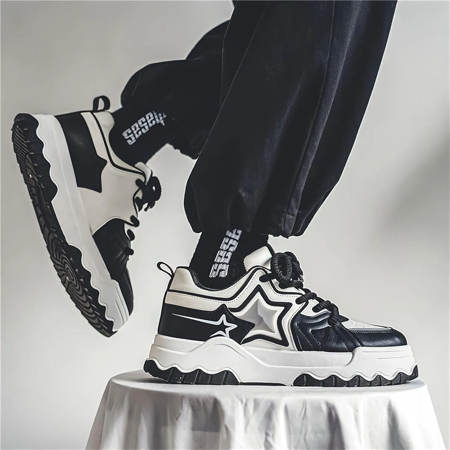 Exusiai Men Chunky Sneakers Fashion Star Y2K Shoes Platform Dad Shoes Comfortable White&Black Loafers