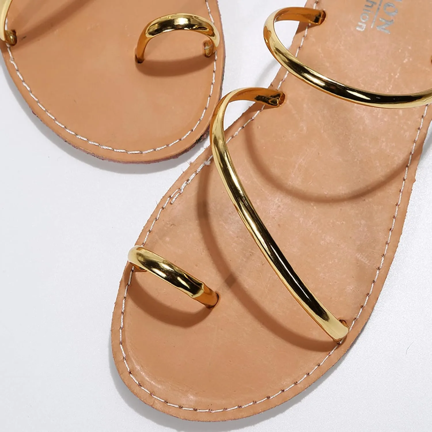 Hbeylia Flat Slides for Women Dressy Summer Bohemia Toe Ring Chunky Bottom Slip On Roman Gladiator Flip Flops Fashion Open Toe Non Slip Flat Sandals for Party Wedding Beach