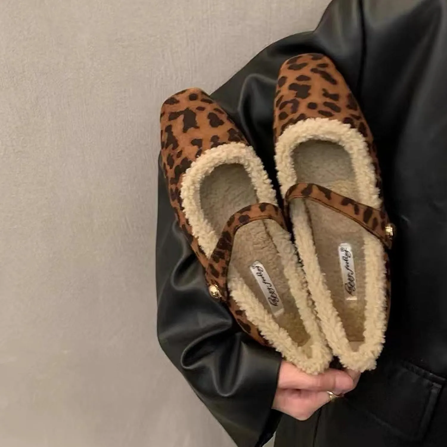 Mary Jane Flats for Women Faux Fur Ballet Flats Winter Fuzzy Warm Comfy Flats Slip On Flats Shoes Warm Plush Lined
