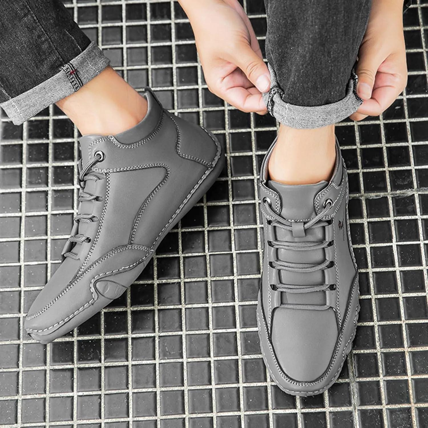Mens Leather Hand Sewn Casual Chukka Ankle Boots Classic Round Toe Lace Up High Top Work Driving Sneakers Daily Lightweight Non-Slip Walking Shoes