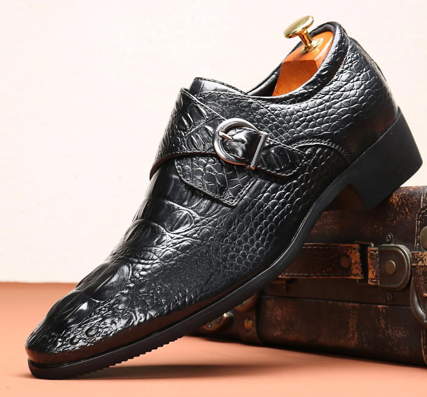 Mens Loafers Casual Dress Leather Buckle Loafers Prom Wedding Fashion Crocodile Skin Texture Moccasins Business Tuxedo Shoes for Men