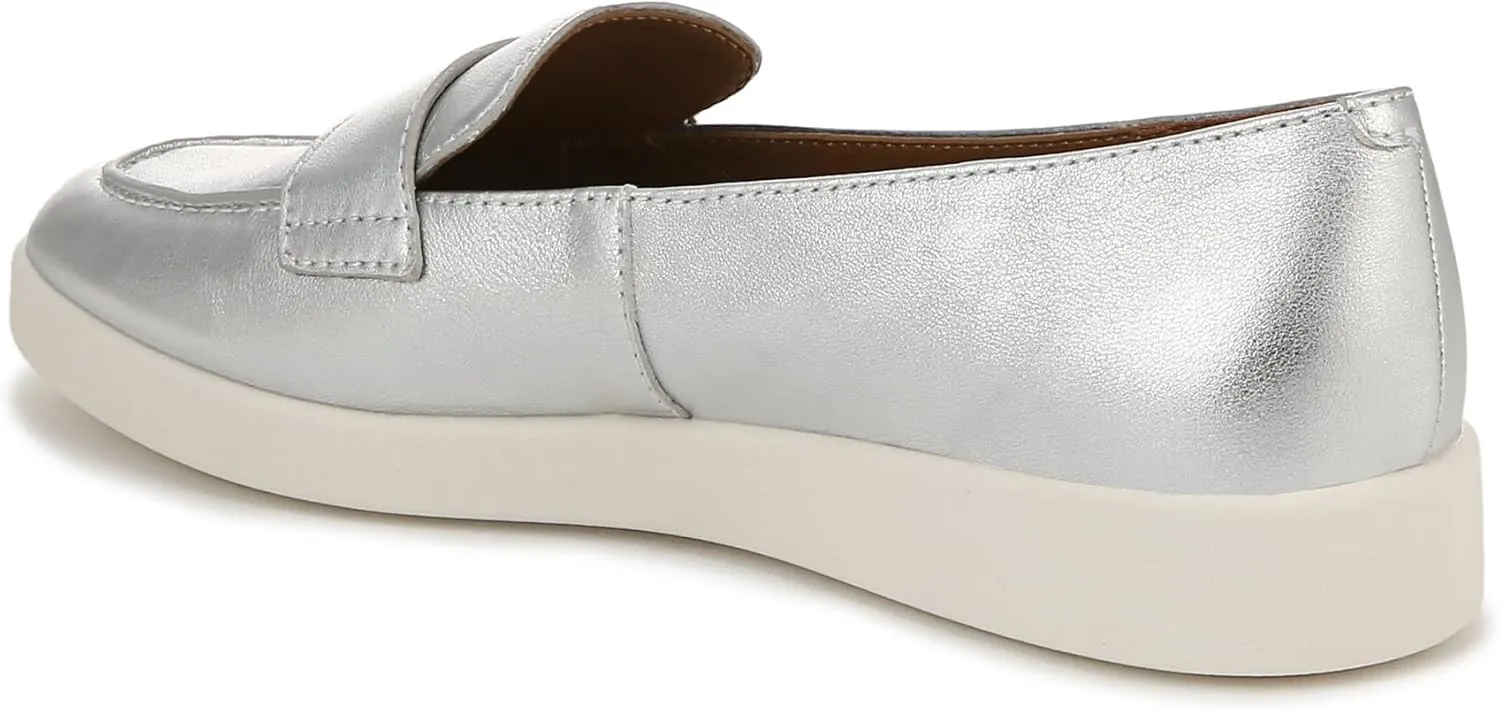 Naturalizer Women's Karis Loafer Flat