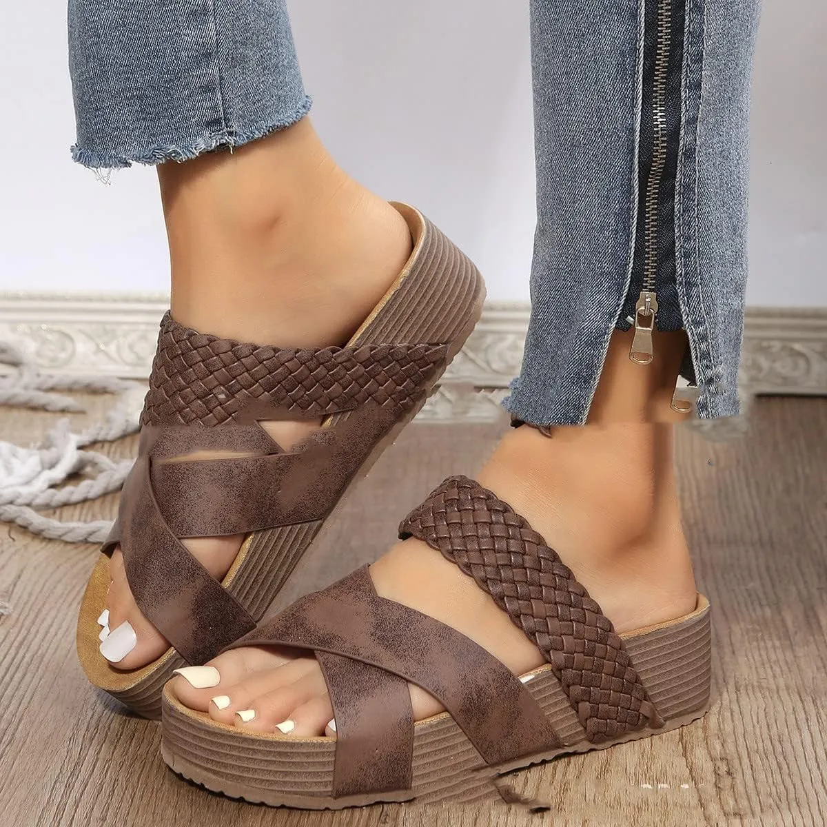 pearlzone Women Flat Sandals Braided Vamp Woven Crossover Summer Durable Handcrafted Leather Sandals