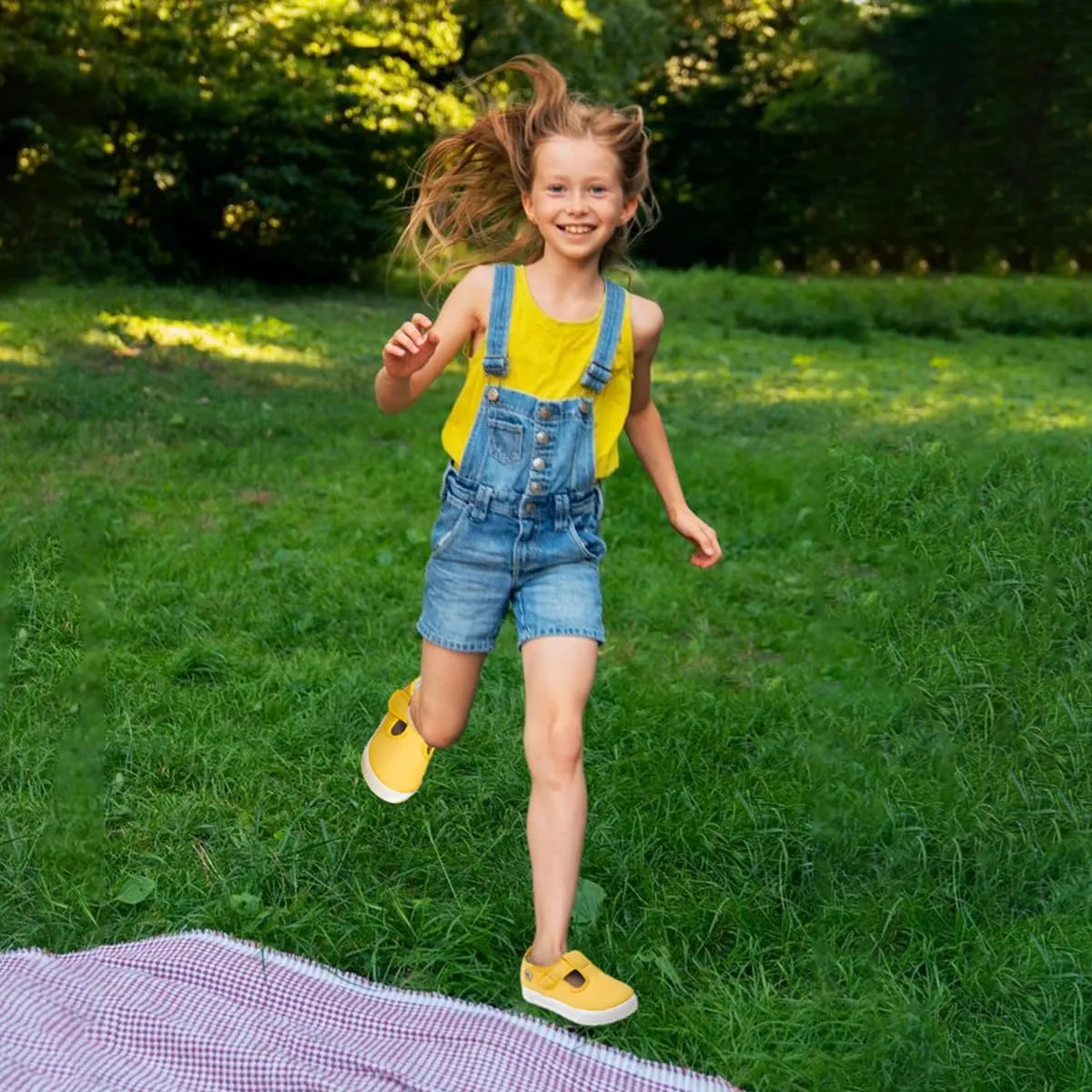 Sonsage Toddler Boys Girls Canvas Sneakers Soft Sole T-Strap Shoes Lightweight Comfy Classical Flats Non Skid Shoe for Little Kids