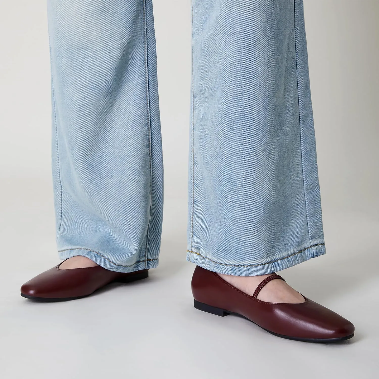Trary Mary Jane Ballet Flats for Women - Comfortable Closed Toe Shoes With Strap