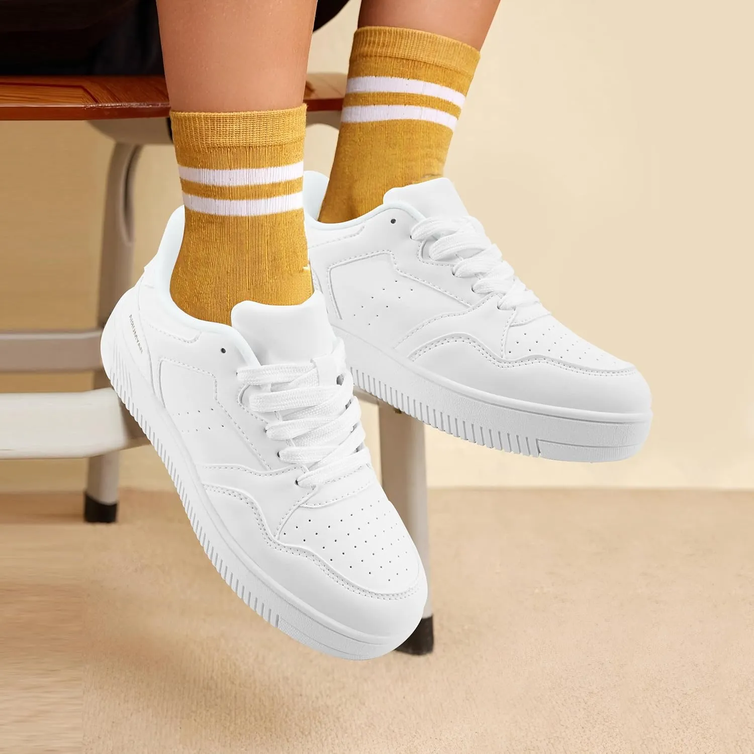 Walking Slip On Shoes Women Fashion Sneakers Comfortable Tennis Shoes Classic Casual Womens Footwear