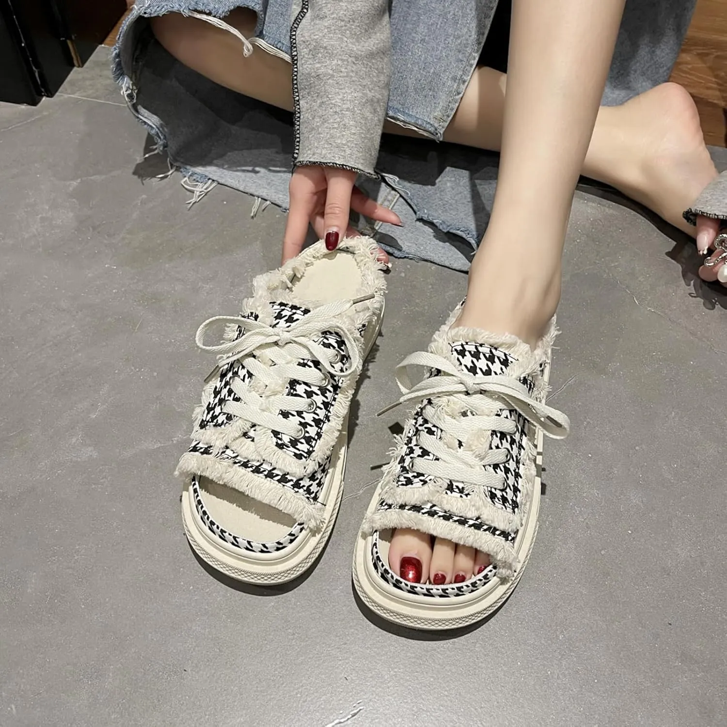 Women Canvas Slippers Mule Sneakers Slip on Shoes Platform Clogs Backless Sneakers Casual Open Toe Sandals