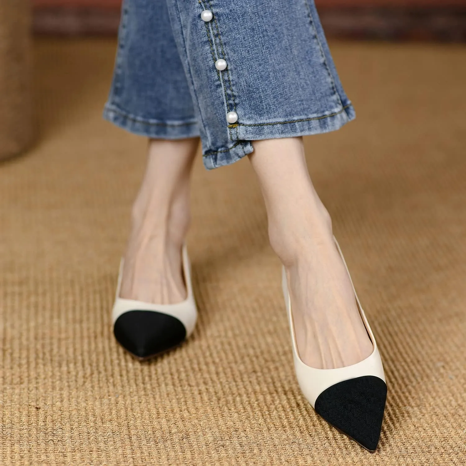 Women Comfy Cap Toe Flats Slip on Pointed toe Flat Shoes Two Tone Flat Heel Dress Shoes Casual Pointy Toe Ballet Flats Colorblock Classic Office Elegant Driver Flats 4-11 M US