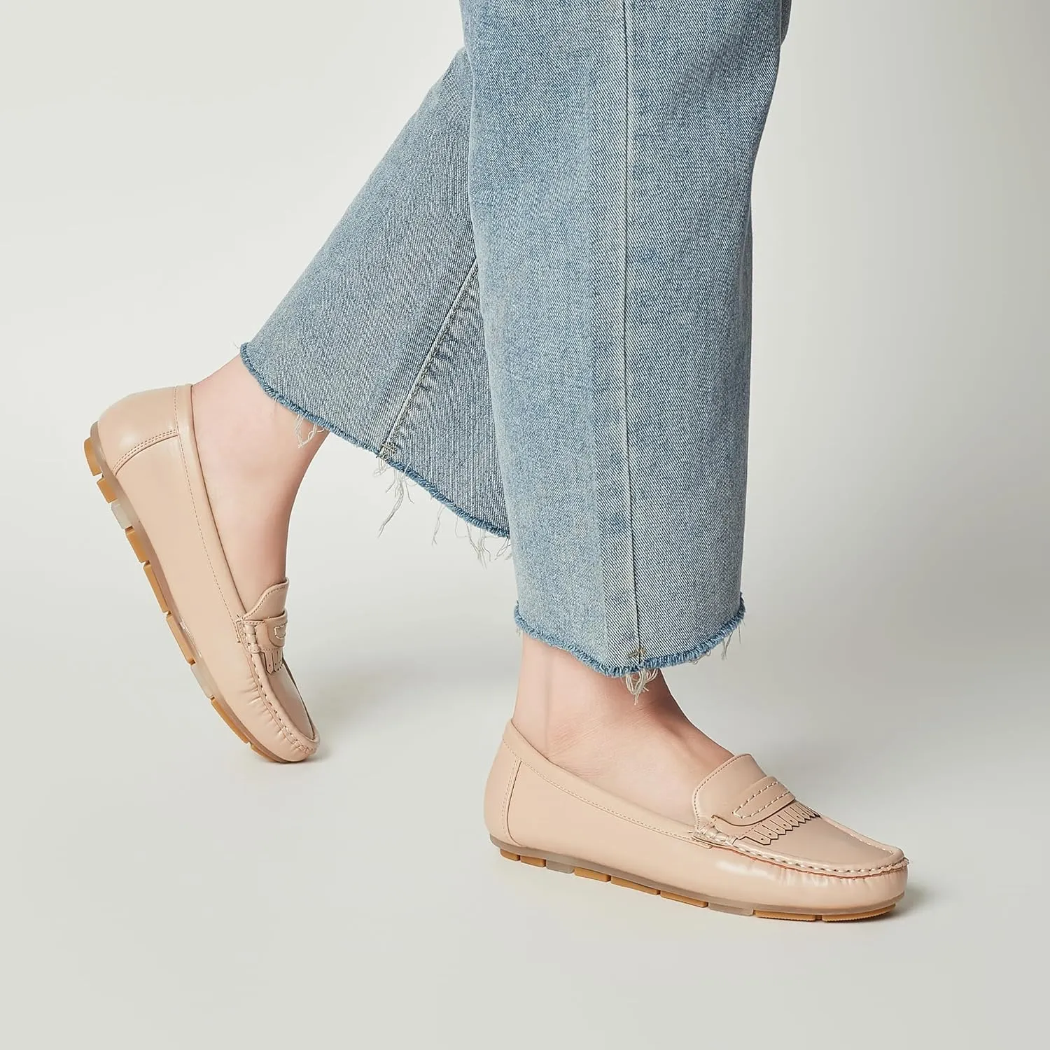 Women's Business Loafers Work Casual Flats Shoes Lightweight Penny PU Leather Slip On Walking Shoes