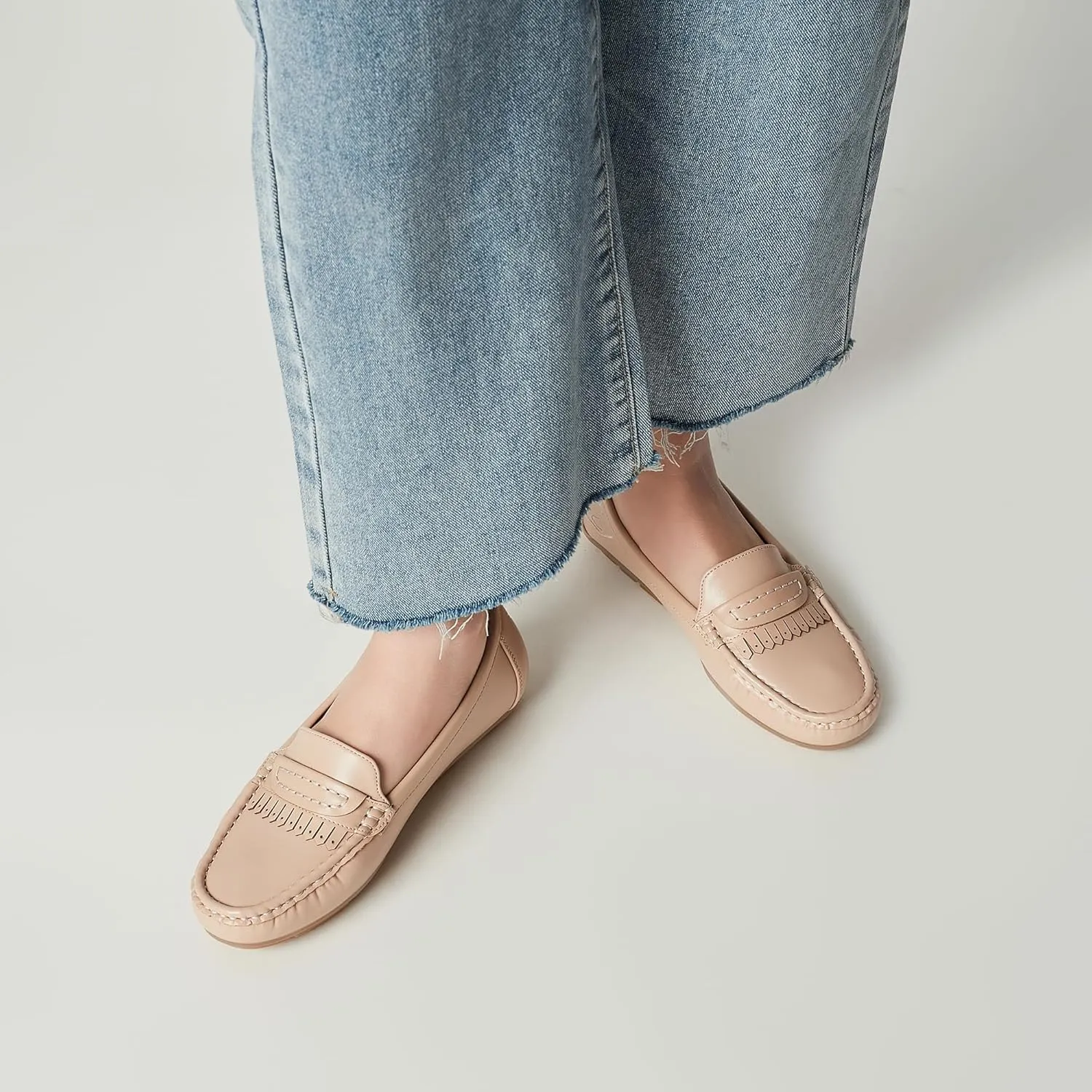Women's Business Loafers Work Casual Flats Shoes Lightweight Penny PU Leather Slip On Walking Shoes