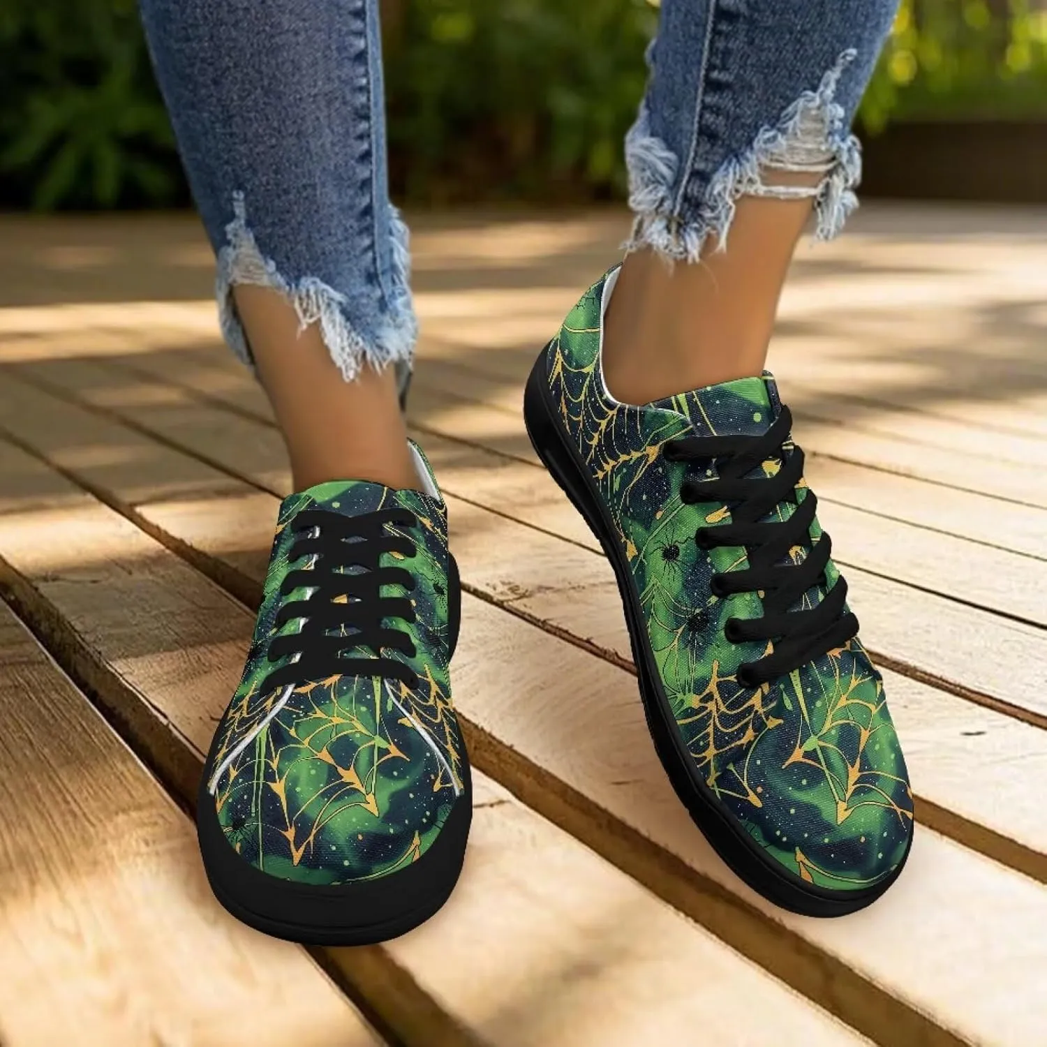 Women's Slip On Canvas Tennis Shoes Low Top Fashion Sneakers Casual Flats Walking Shoes Comfy Loafers US 5.5-13.5