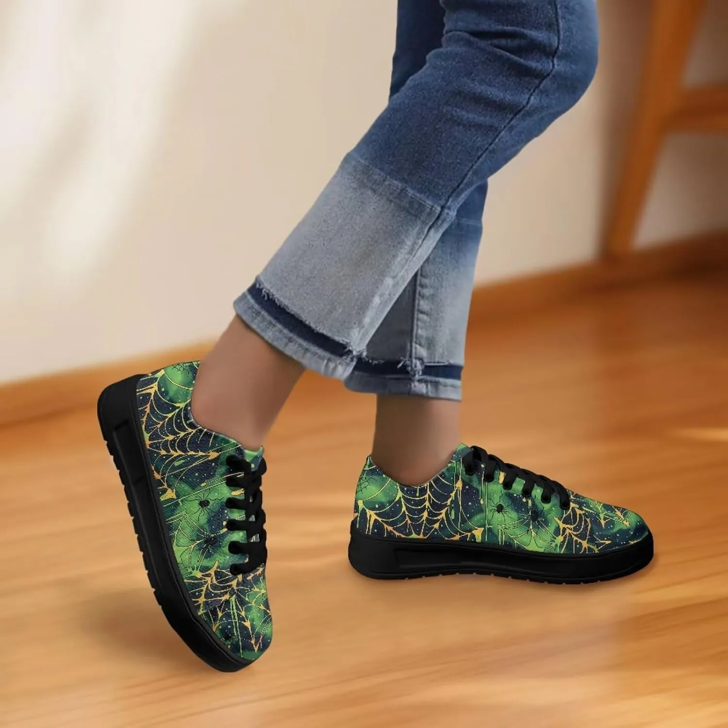 Women's Slip On Canvas Tennis Shoes Low Top Fashion Sneakers Casual Flats Walking Shoes Comfy Loafers US 5.5-13.5