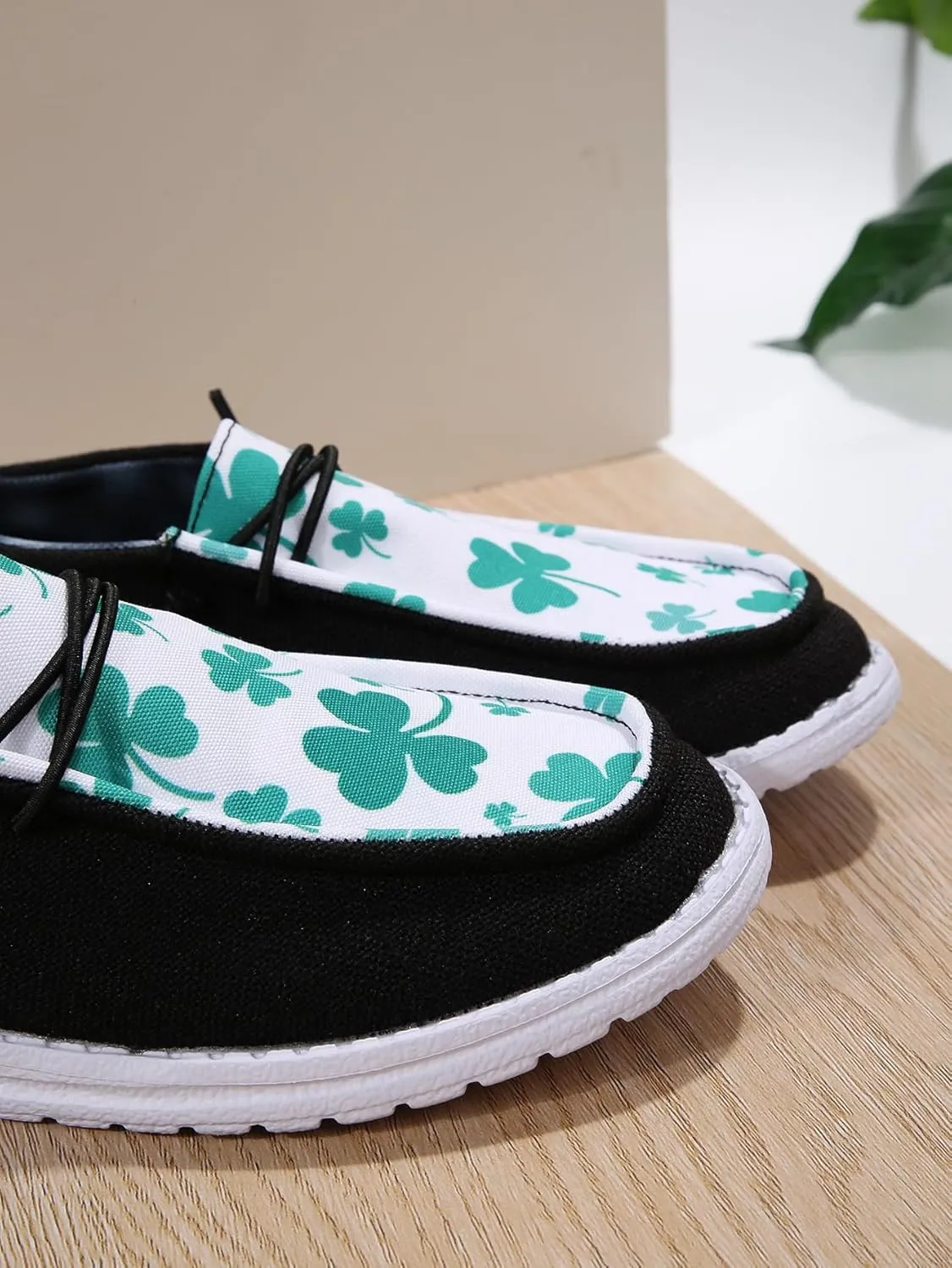 Women's Sunflower Print Canvas Casual Loafers Comfortable Light Weight Slip On Ultralight Sole Wide Boat Shoes Casual Lightweight Black Lace-Up Walking Flat Deck Shoes for Work and Traveling