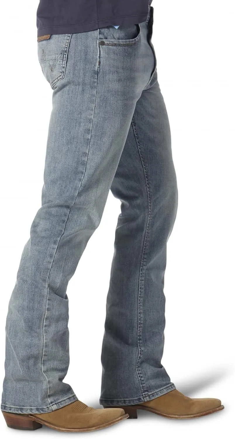Wrangler Men's Retro Slim Fit Boot Cut Jean